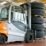 electric-forklift-trucks_RX60-35-50_usecase-2